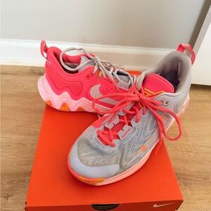 Nike youth Gianni’s immortality size 5.5